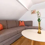 Antonia Otel