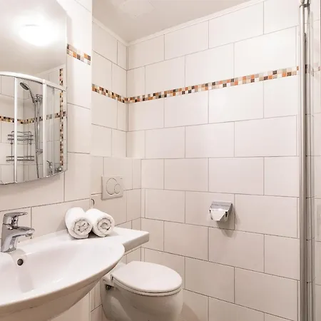 Hotel Antonia 3*